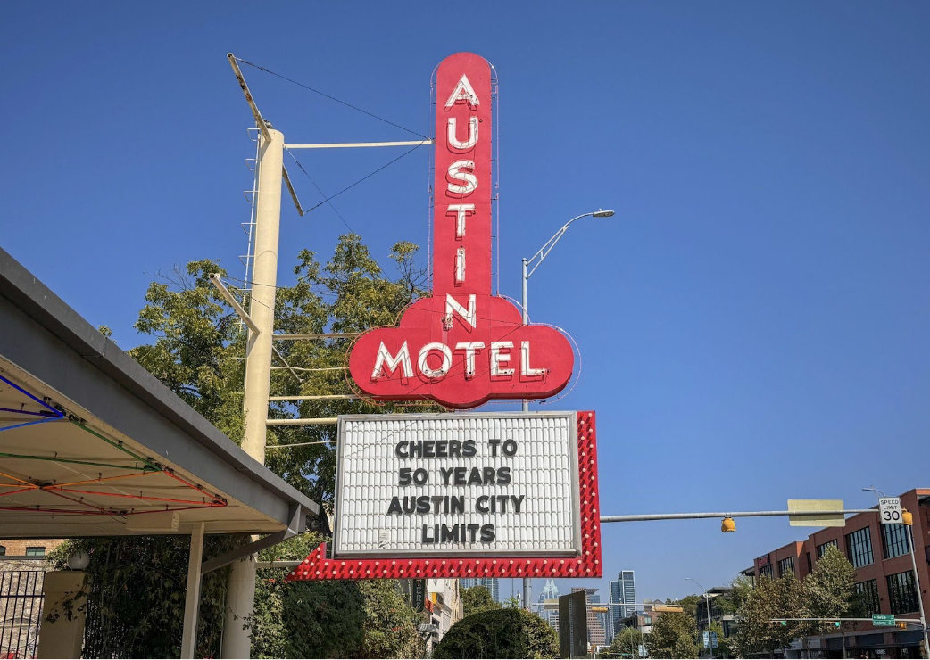 Austin Motel sign